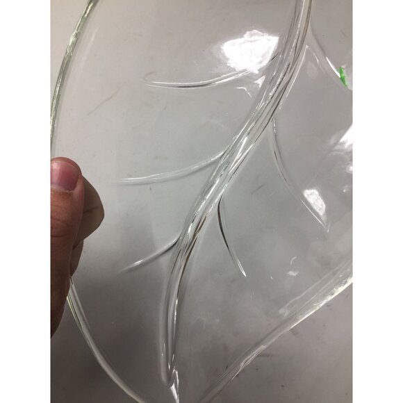 Vintage Leaf Shaped Cut Glass Serving Tray/Bowl - about 9.5'' by 5.5'' - Picture 4 of 7